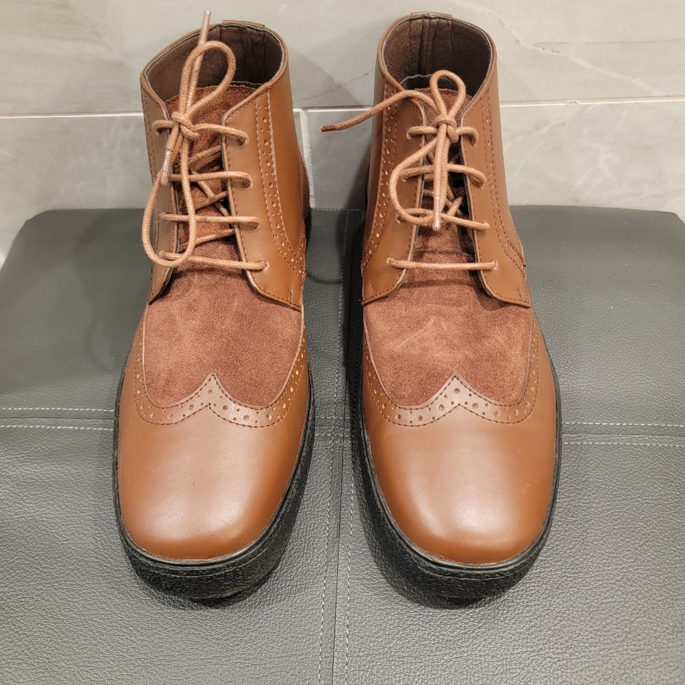 Rocker British Style Chukka Wingtip Boot